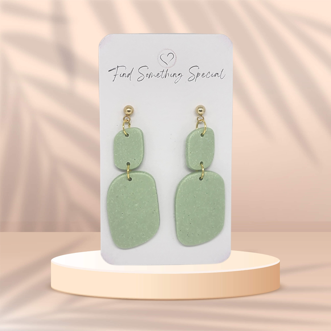 Polymer Clay Earrings - Mint with a touch of glitter Rounded Rectangles - Gold Polymer Clay Earrings - Mint with a touch of glitter Rounded Rectangles - Gold