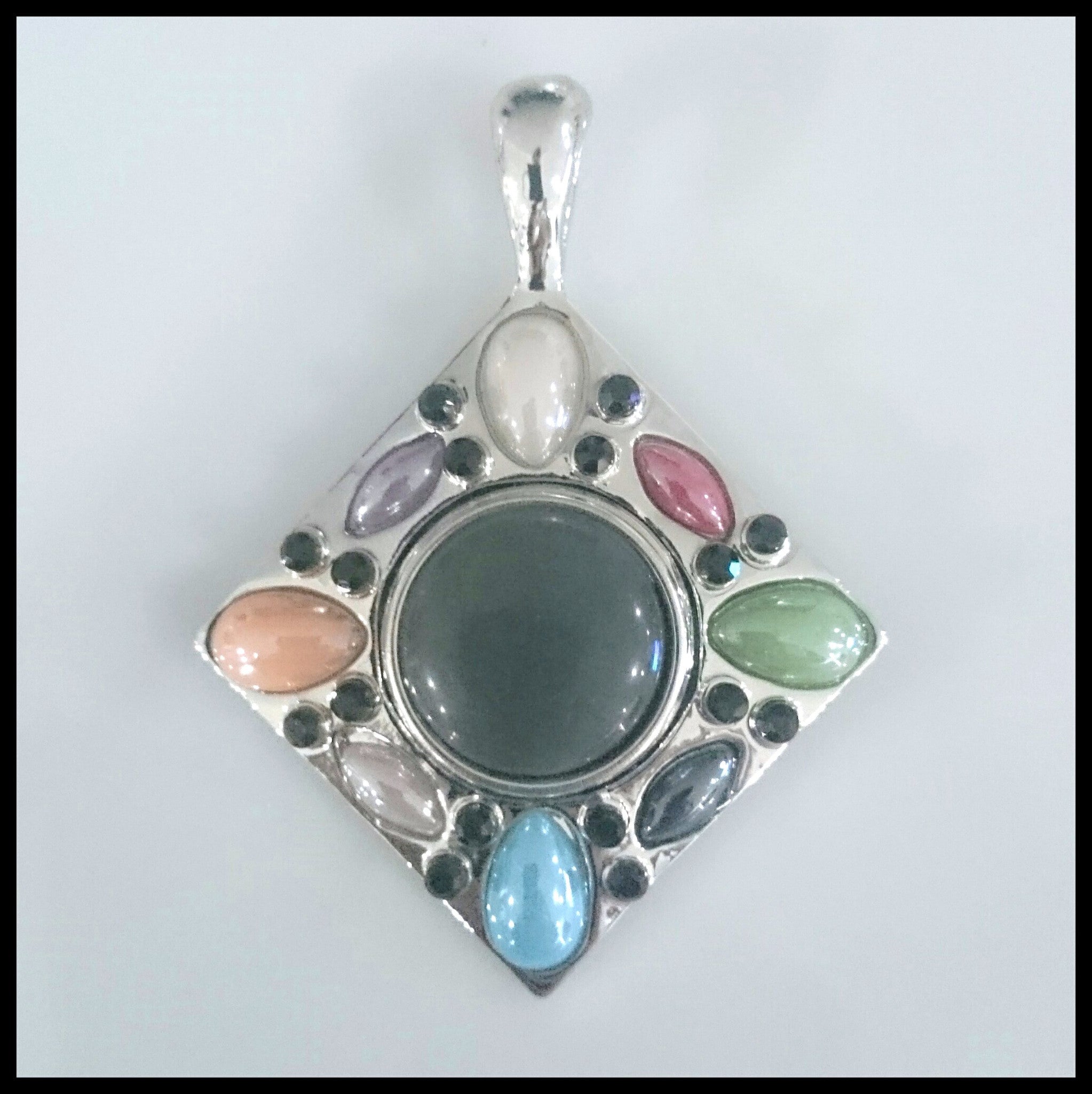 Multicolour Diamond Snap Pendant with Snap Button Multicolour Diamond Snap Pendant with Snap Button - Find Something Special
