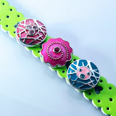 Heart Pattern Leather 3 Snap Bracelet Green - Set 2