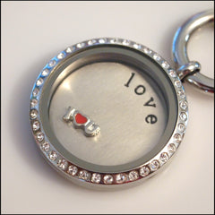 I "Heart" U Floating Charm - Find Something Special