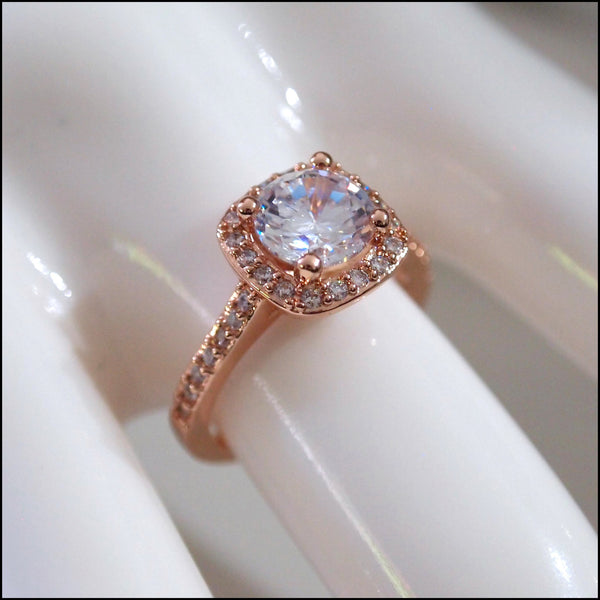 Touch of Luxury Ring - Rose Gold Plated