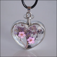 Flowers Forever Heart pendant - Find Something Special
