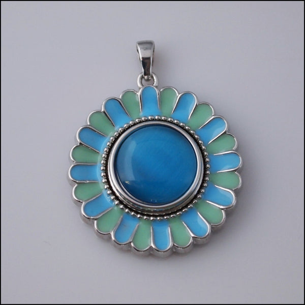 Blue/Green Flower Snap Pendant