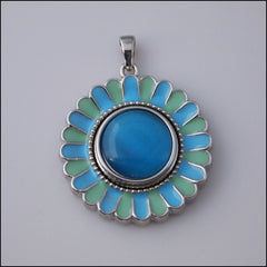 Blue/Green Flower Snap Pendant - Find Something Special