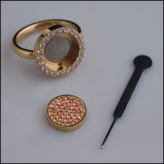 Magnetic Coin Crystal Ring - Gold