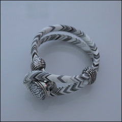 Zig Zag Snap Button Bracelet - Grey/White